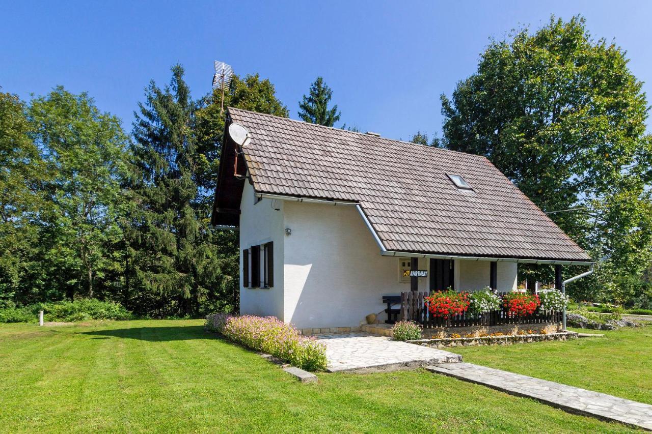Milan In Rastovaca Villa Exterior photo