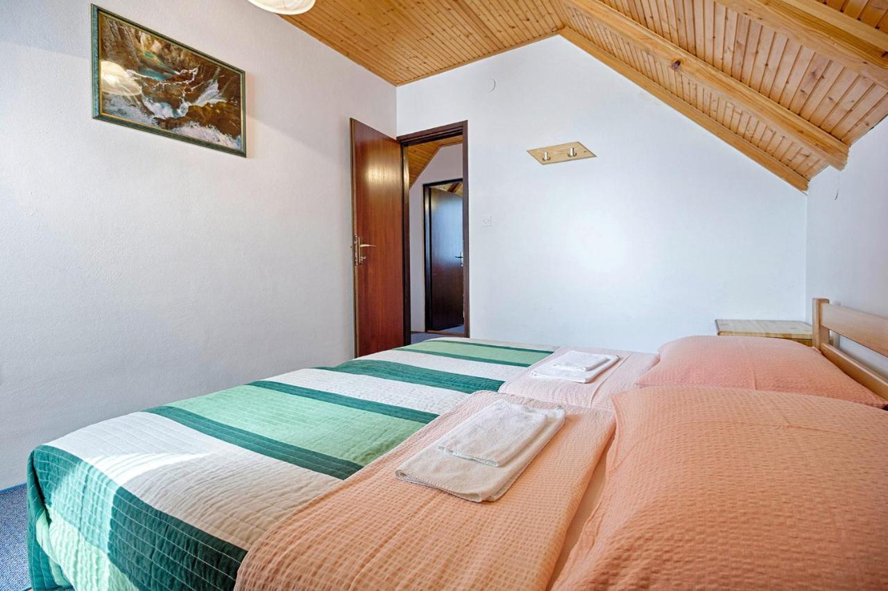 Milan In Rastovaca Villa Exterior photo